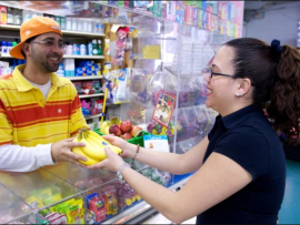 indícame el camino a la tienda de alimentos más cercana