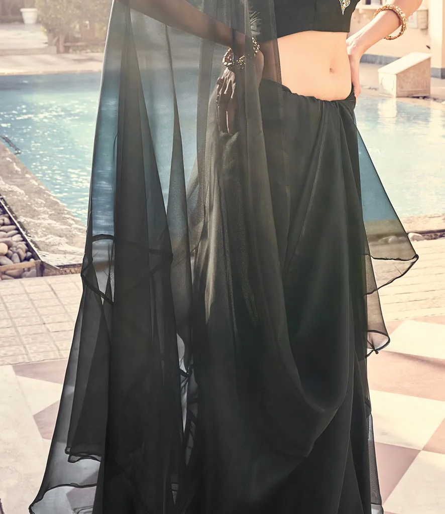 georgette-party-wear-designer-saree-in-black-and-grey-with-zari-work