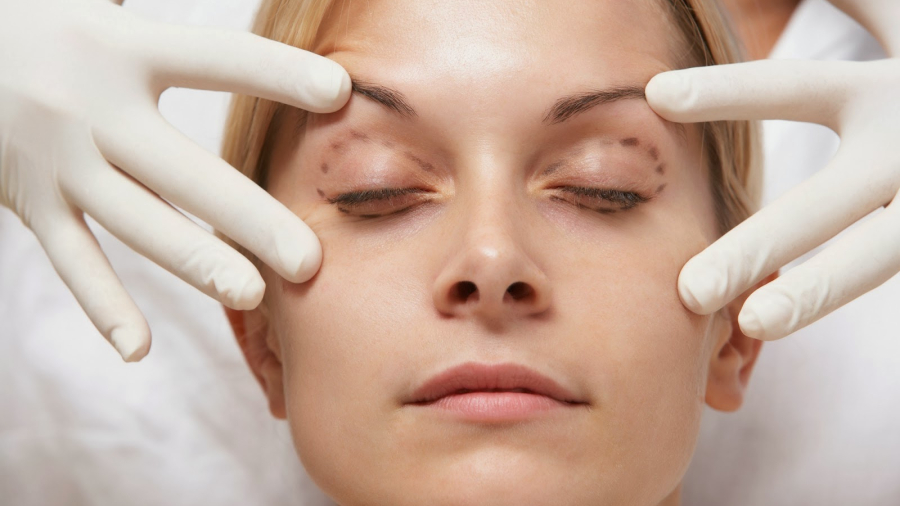 Eyelid Surgeon in Philadelphia