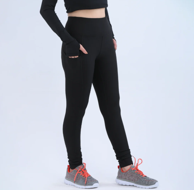Read more about the article Why You Should Buy Leggings Online in Canada to Transform Your Wardrobe